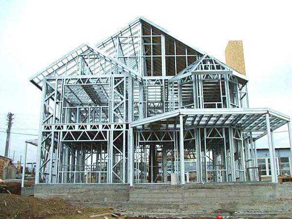 合作钢结构建筑的腐蚀问题应该如何预防