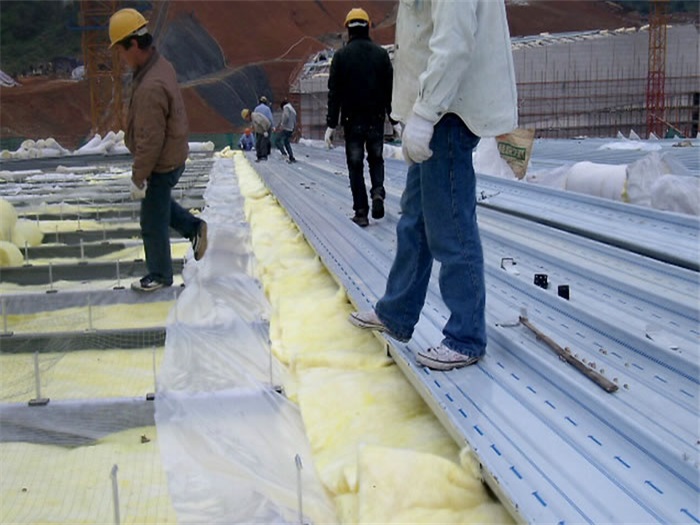 合作安吉县体育馆网架